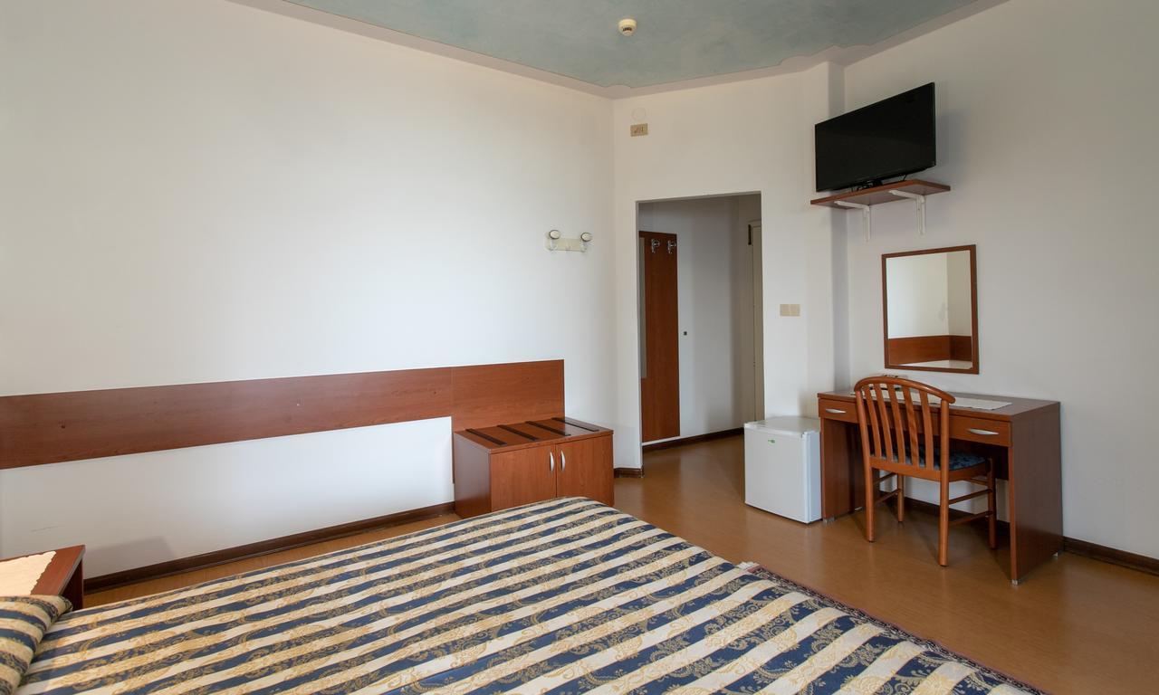 Hotel Panama Lido di Jesolo Exterior photo